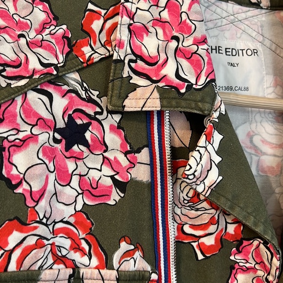 Designer The Editor Italy Military Green Floral “Calypso” Jacket in Medium - Picture 9 of 9